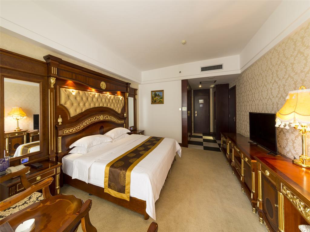 New West Street International Hotel Янгшуо Екстериор снимка