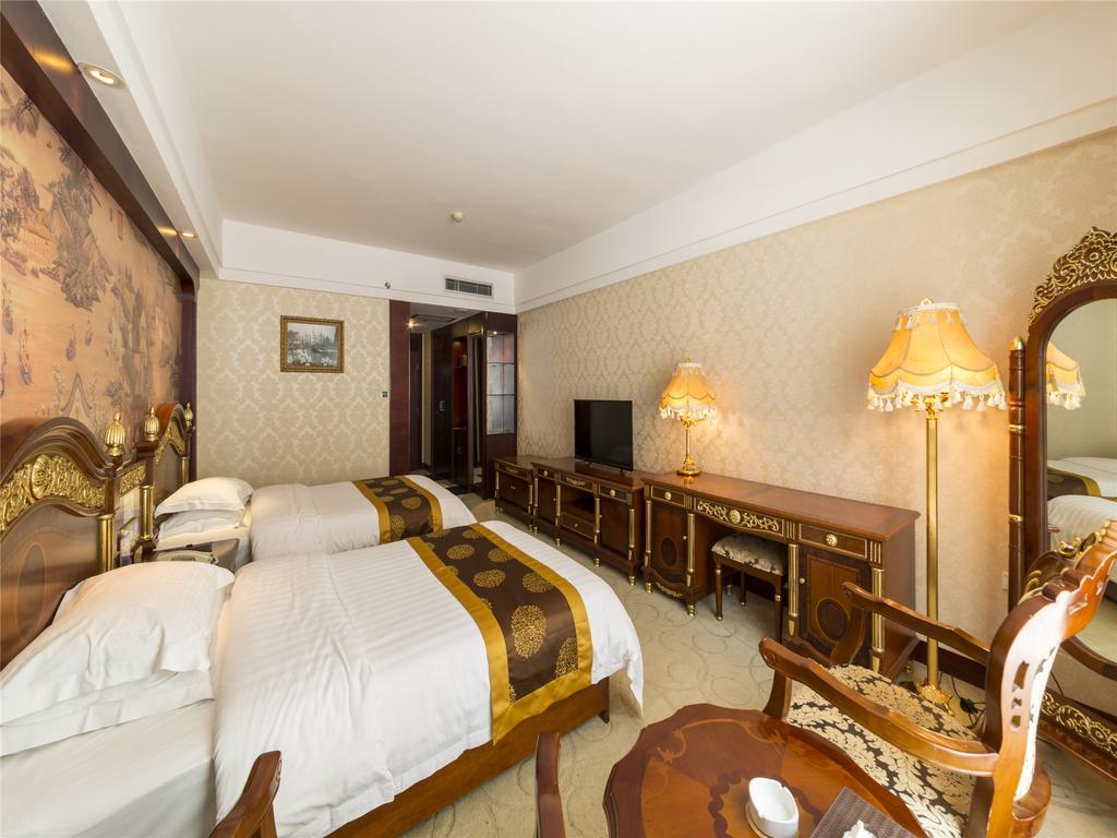 New West Street International Hotel Янгшуо Екстериор снимка